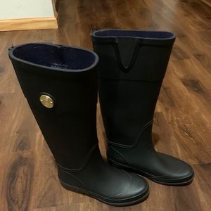 Tommy Hilfiger rain boots